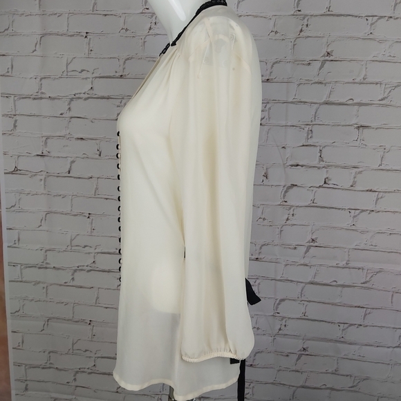 SANDWICH Chiffon Ivory Blouse - Picture 4 of 12